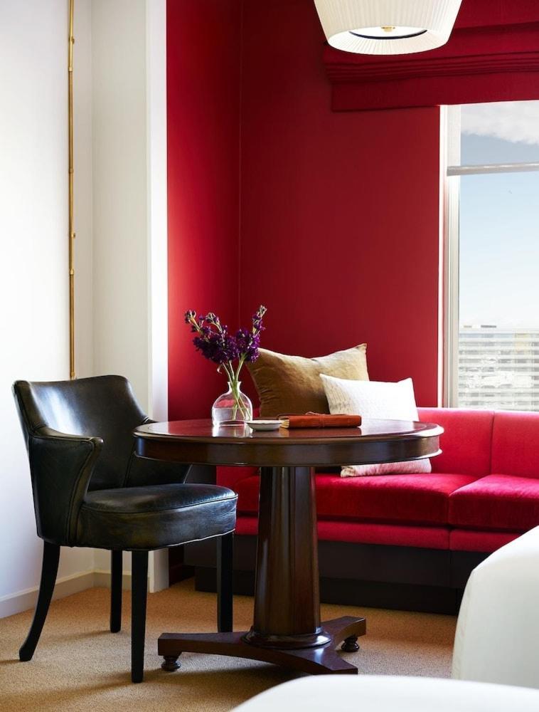 Park Mgm Las Vegas By Suiteness Room photo
