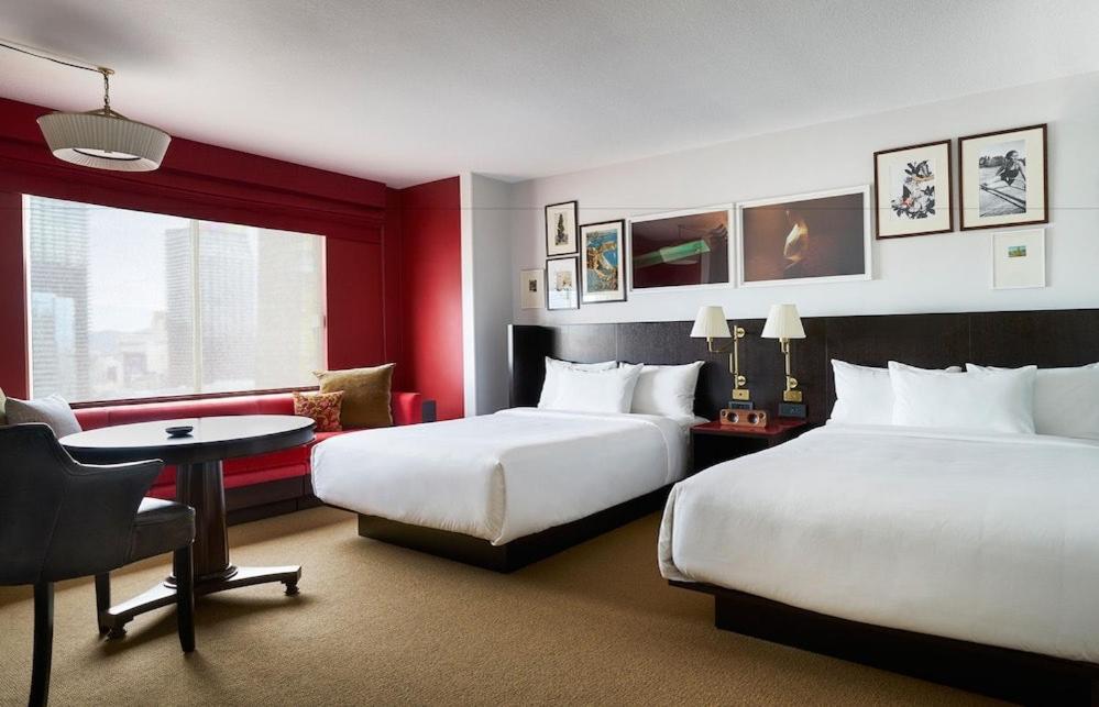 Park Mgm Las Vegas By Suiteness Room photo